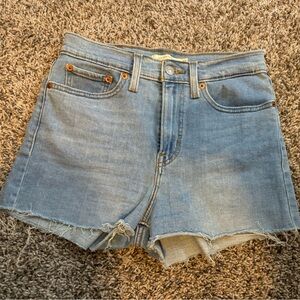 Levi’s High Rise Shorts- size 27